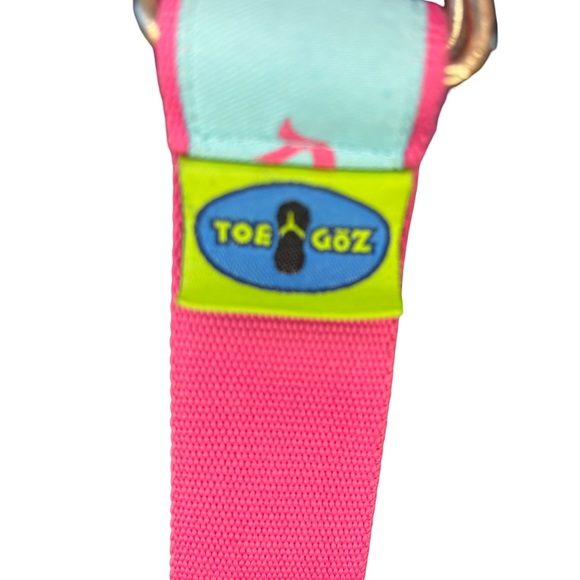 Preppy Women’s Blue And Pink Whale Pattern Belt - Picture 3 of 5